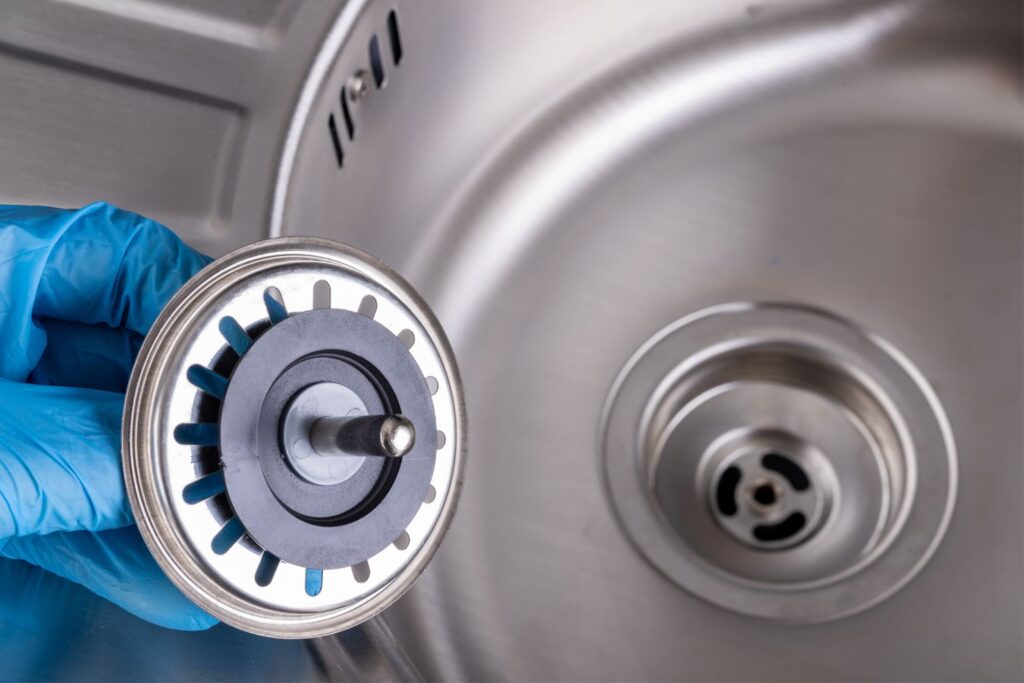 Right Sink Strainer